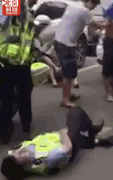 韩剧《丑女大翻身》