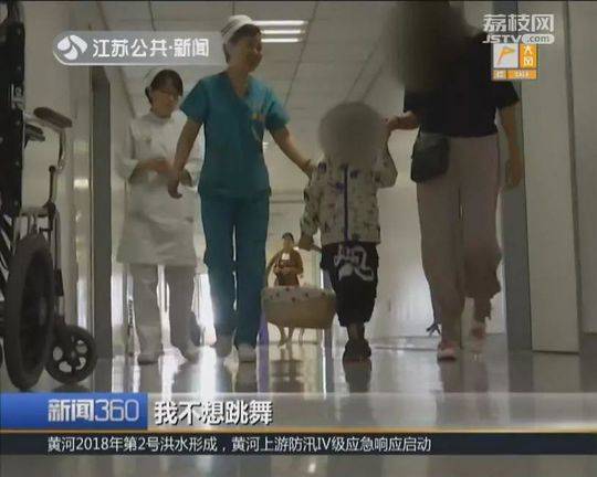 阅站漫画app最新版：免费搜索全网漫画，畅享多种便捷阅读体验