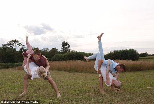 《海贼王第890集》在线观看