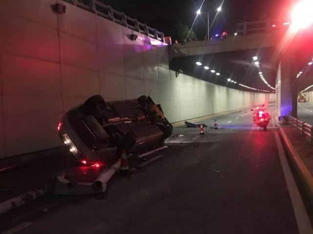 免费漫画阅站官方正版：无广告弹窗，全网漫画免费看