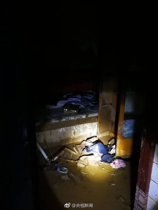 免费漫画阅站官方正版：无广告弹窗，全网漫画免费看