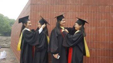 《海贼王第890集》在线观看