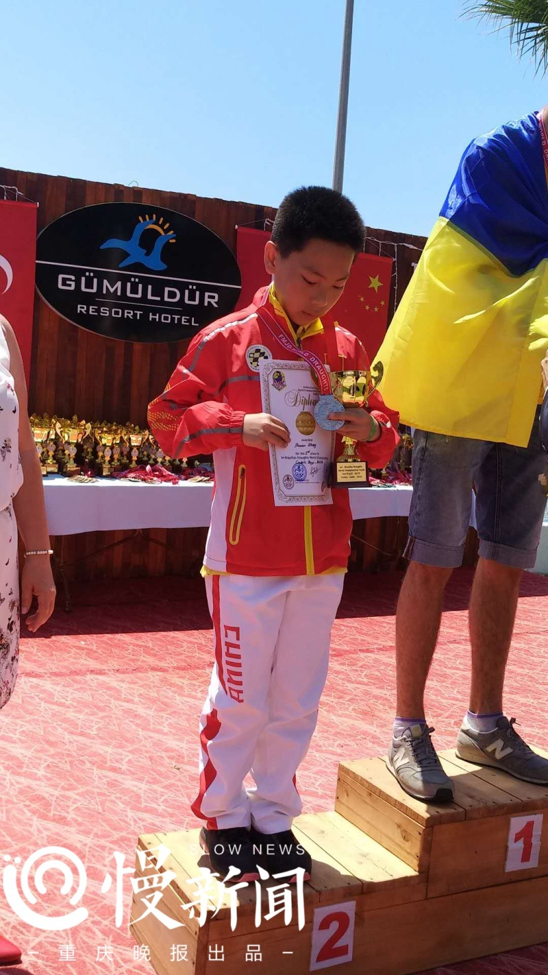 《海贼王第890集》在线观看