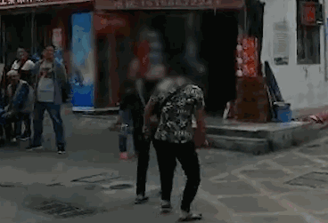 《海贼王第890集》在线观看