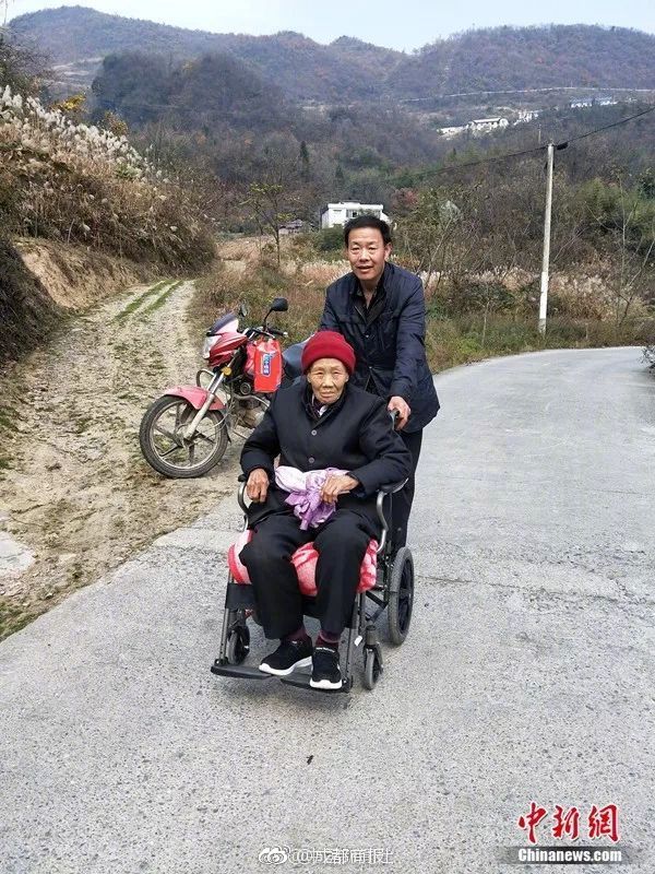 数字阅读普及下，韩漫免费观看的凯发k8国际首页登录的版权风险与安全提示