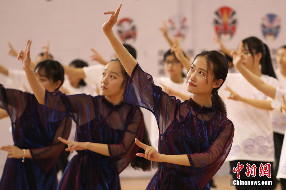 同人：约会大作战datealive ex章节（3） ast存亡战 第一节