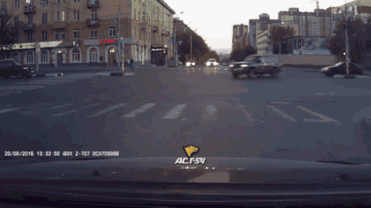 datealive 地铁逃生回归！biubiu免费加速，畅玩海量海内外精品手游