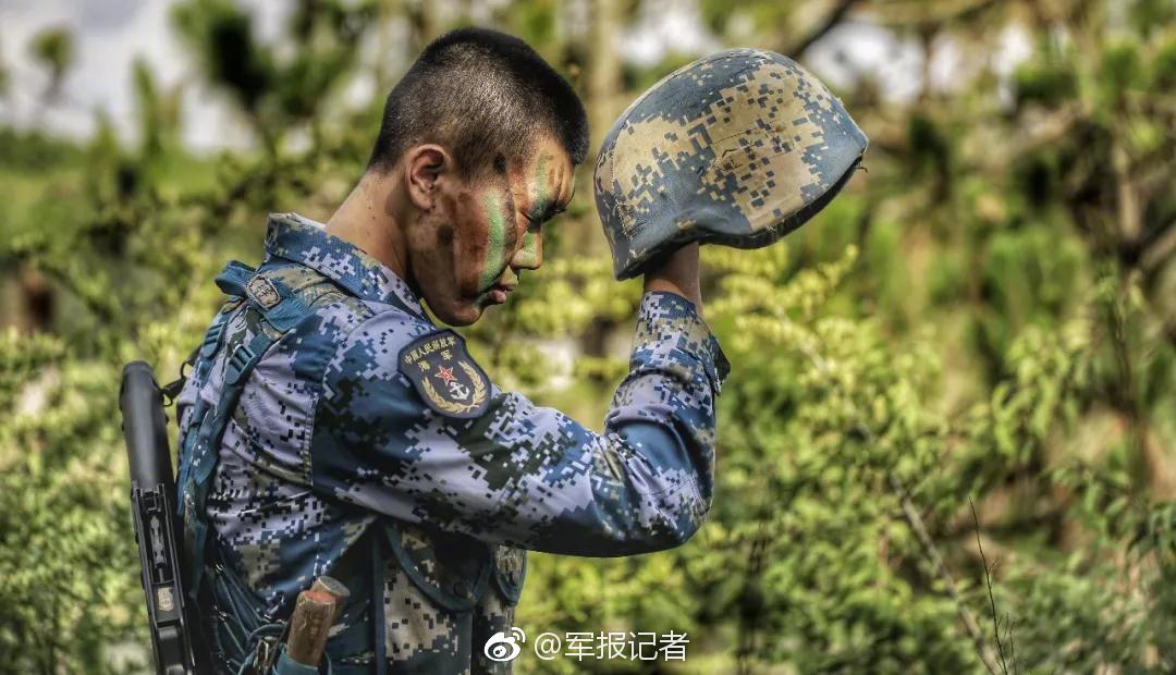 同人：约会大作战datealive ex章节（3） ast存亡战 第一节