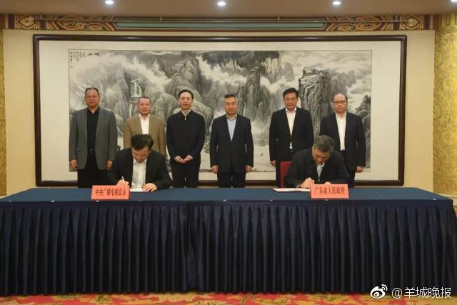 《海贼王第890集》在线观看