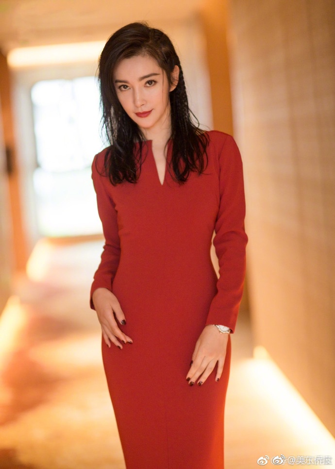 datealive 地铁逃生回归！biubiu免费加速，畅玩海量海内外精品手游