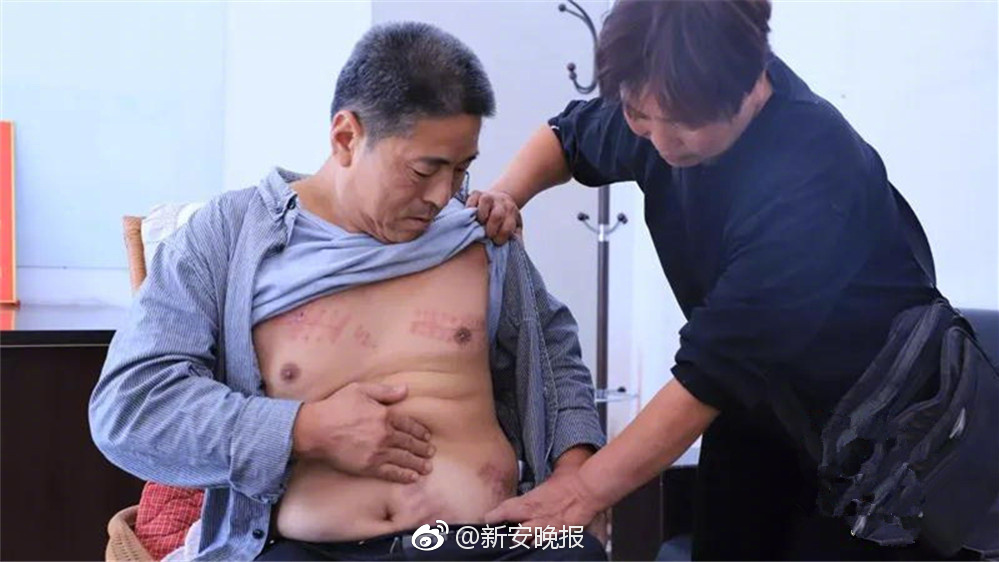 哥布林与女魔法师结局