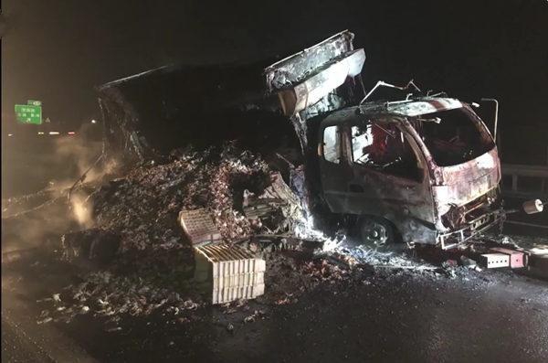 缘之空借兄妹情纠葛引发思索，为何对兄妹恋情描绘引争议？