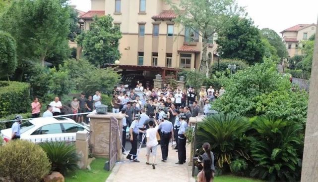 阅站漫画app最新版：免费搜索全网漫画，畅享多种便捷阅读体验