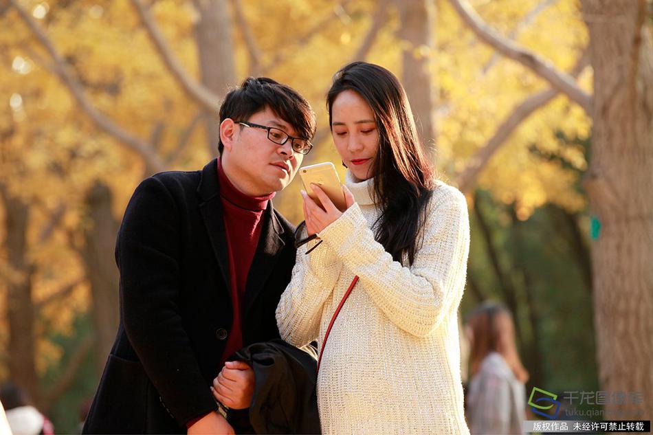 数字阅读普及下，韩漫免费观看的凯发k8国际首页登录的版权风险与安全提示