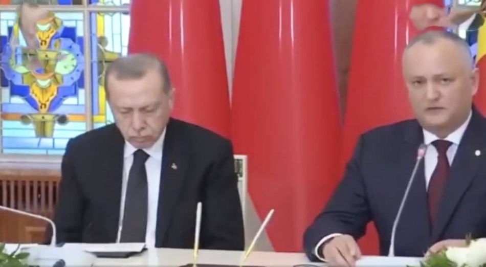 弱点漫画在线观看