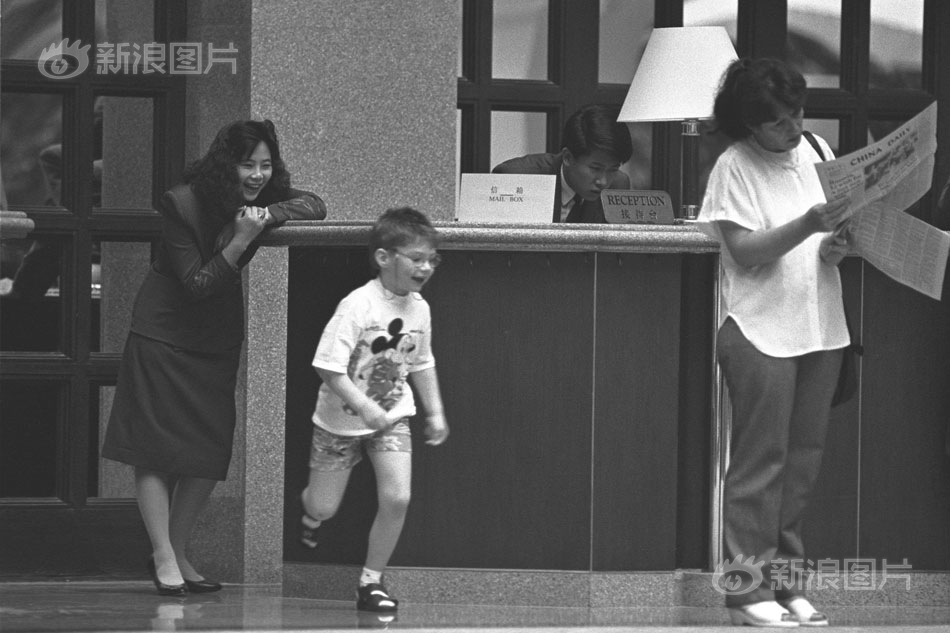 阅站漫画：资源丰富更新快，免费福利多，阅读体验超棒