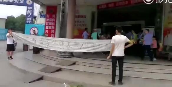 阅站漫画app最新版：免费搜索全网漫画，畅享多种便捷阅读体验