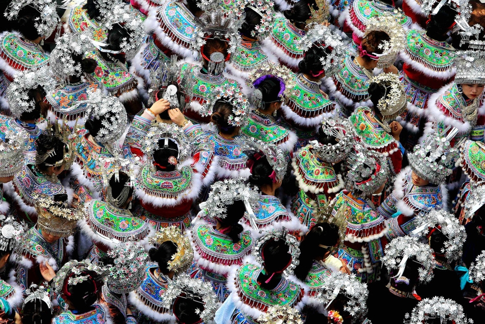 异世界搞笑冒险番为何吸引人？独特设定与反差角色是关键