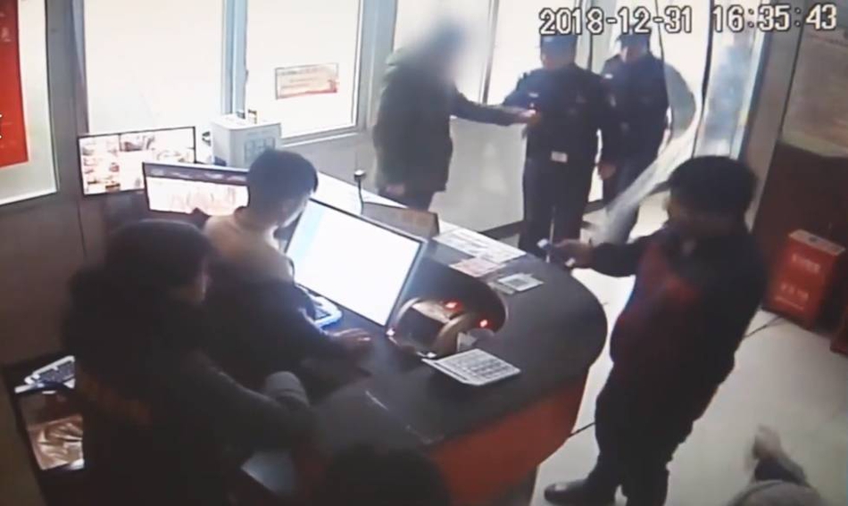 数字阅读普及下，韩漫免费观看的凯发k8国际首页登录的版权风险与安全提示