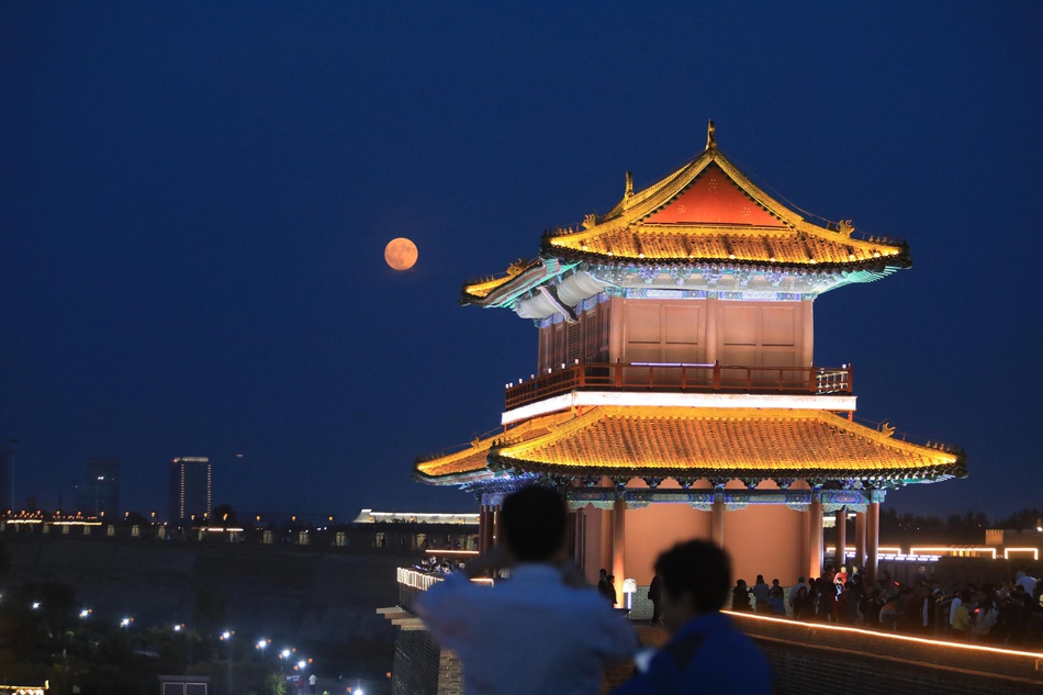 凤临天下王妃十三发6漫画