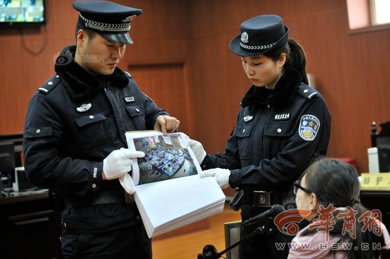 《海贼王第890集》在线观看