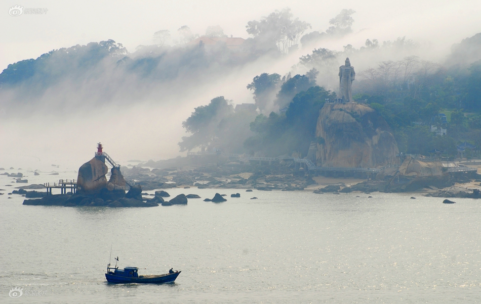 免费漫画阅站官方正版：无广告弹窗，全网漫画免费看