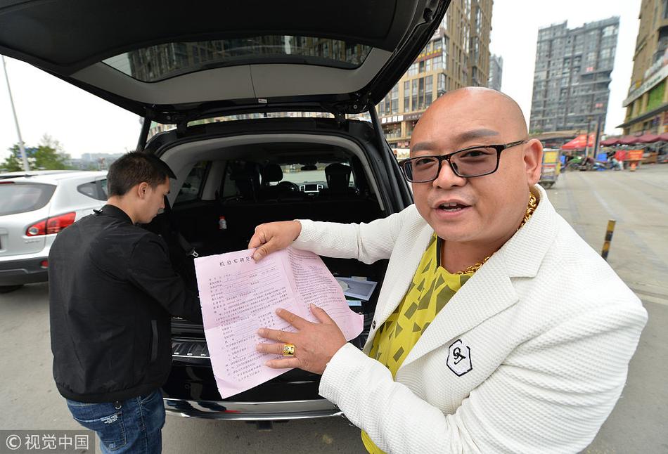 异世界搞笑冒险番为何吸引人?独特设定与反差角色是关键