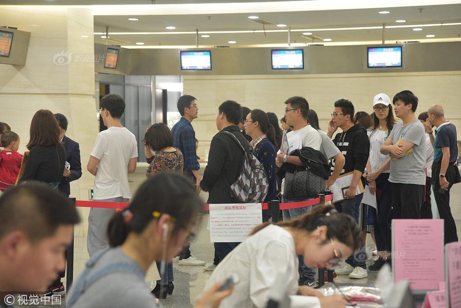 《海贼王第890集》在线观看