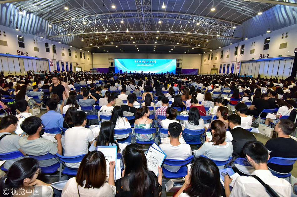 斗破苍穹老粉必看！正版免费观看渠道及支持正版的意义