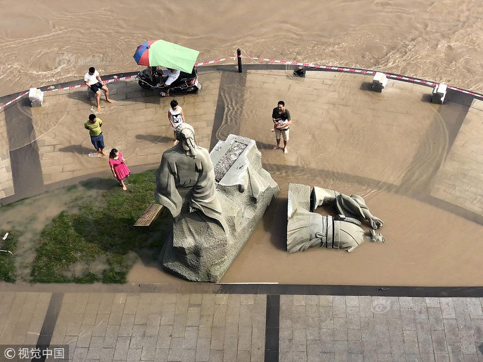 《海贼王第890集》在线观看