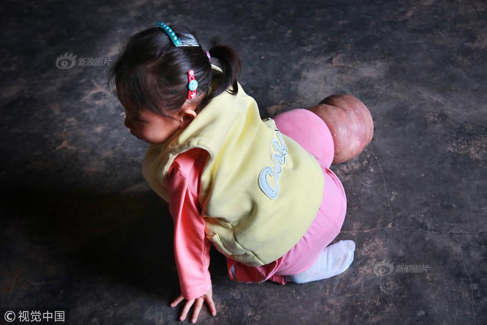 免费在线可阅读漫画成首选，却面临凯发k8国际首页登录的版权等难题待剖析？