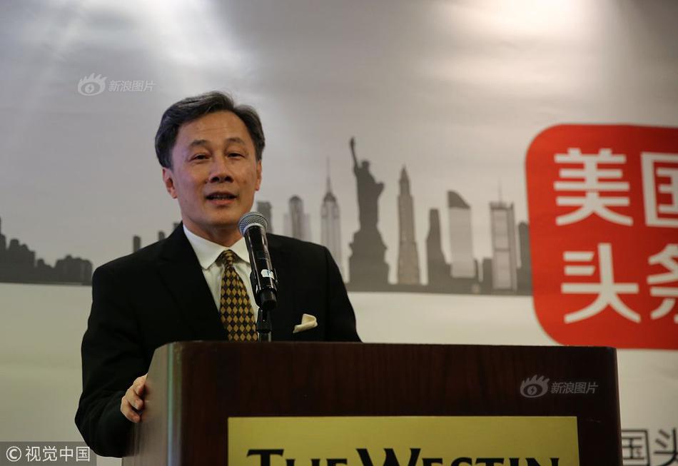 免费在线可阅读漫画成首选，却面临凯发k8国际首页登录的版权等难题待剖析？