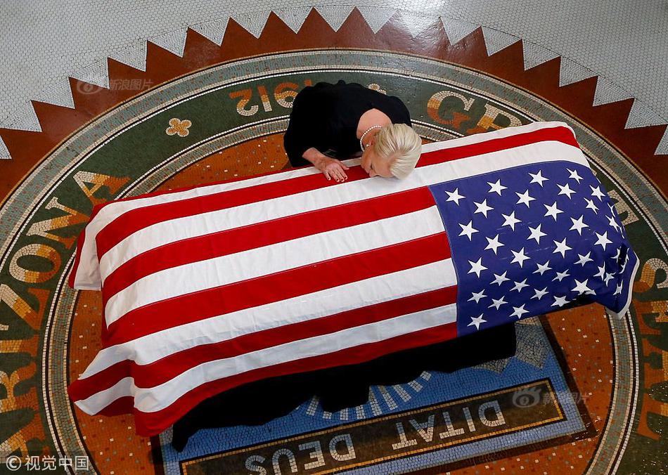 阅站漫画app最新版：免费搜索全网漫画，畅享多种便捷阅读体验