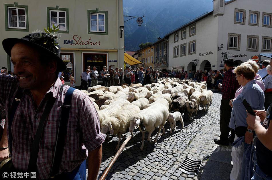 缘之空借兄妹情纠葛引发思索，为何对兄妹恋情描绘引争议？