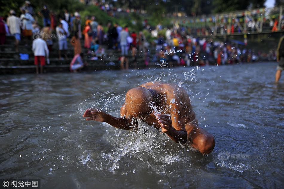 数字阅读普及下，韩漫免费观看的凯发k8国际首页登录的版权风险与安全提示