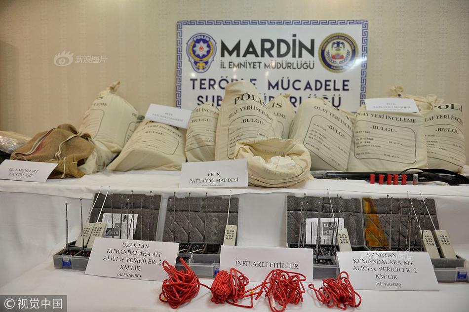 倾世毒妃漫画全集