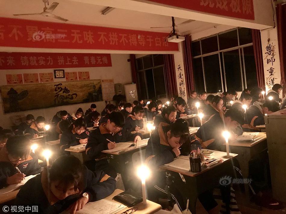 异世界搞笑冒险番为何吸引人？独特设定与反差角色是关键