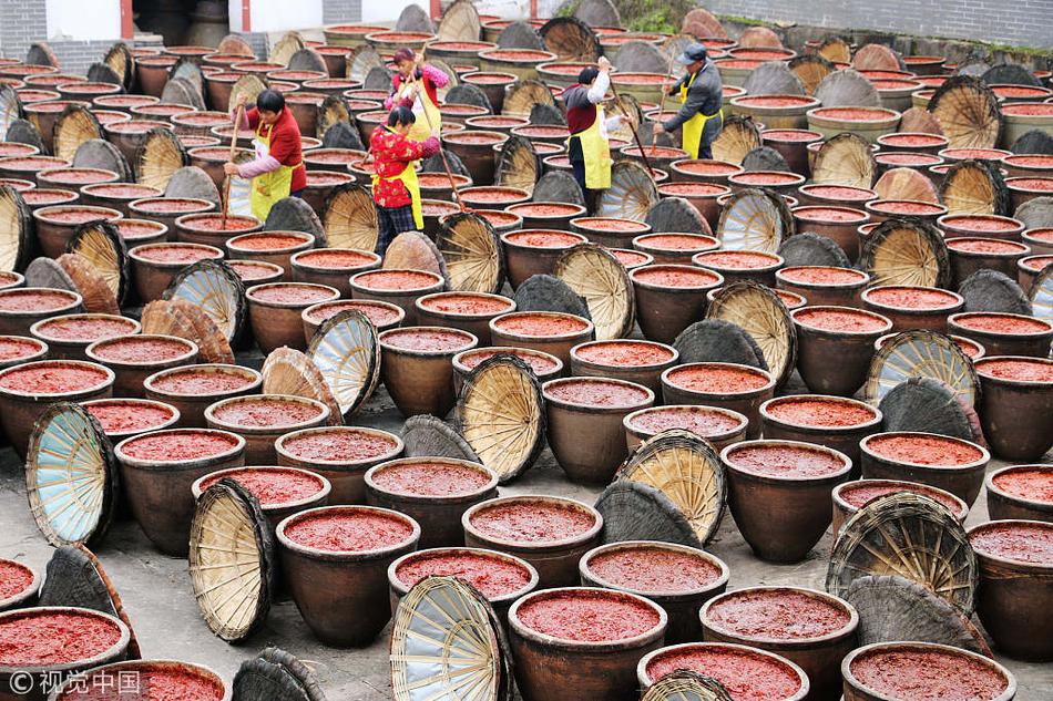 缘之空借兄妹情纠葛引发思索，为何对兄妹恋情描绘引争议？