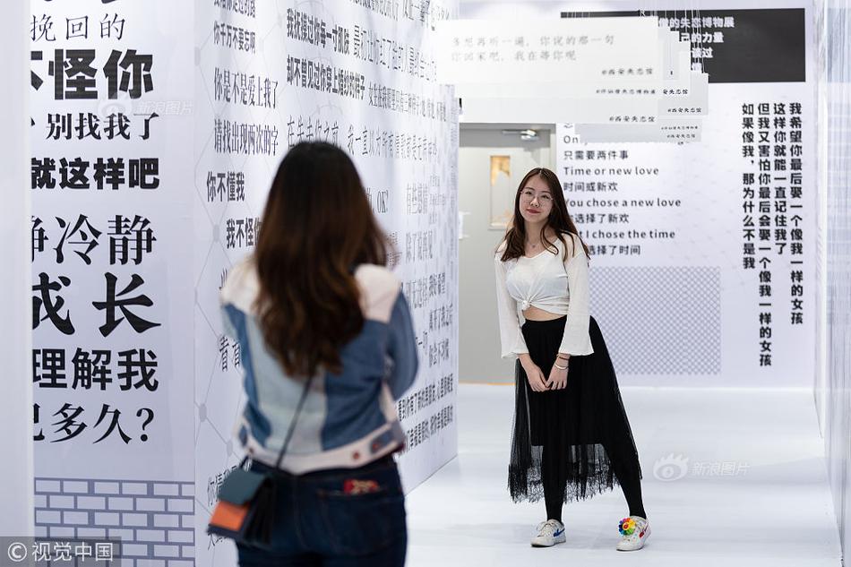 阅站漫画app最新版：免费搜索全网漫画，畅享多种便捷阅读体验