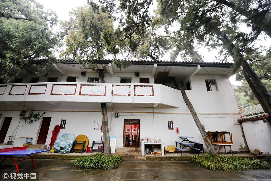 数字阅读普及下，韩漫免费观看的凯发k8国际首页登录的版权风险与安全提示