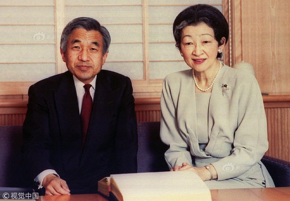 《海贼王第890集》在线观看