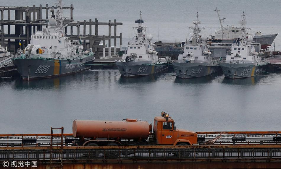 异世界搞笑冒险番为何吸引人?独特设定与反差角色是关键