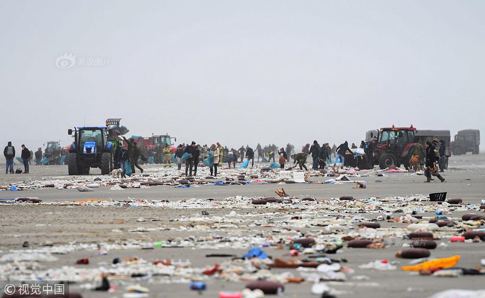 《海贼王第890集》在线观看