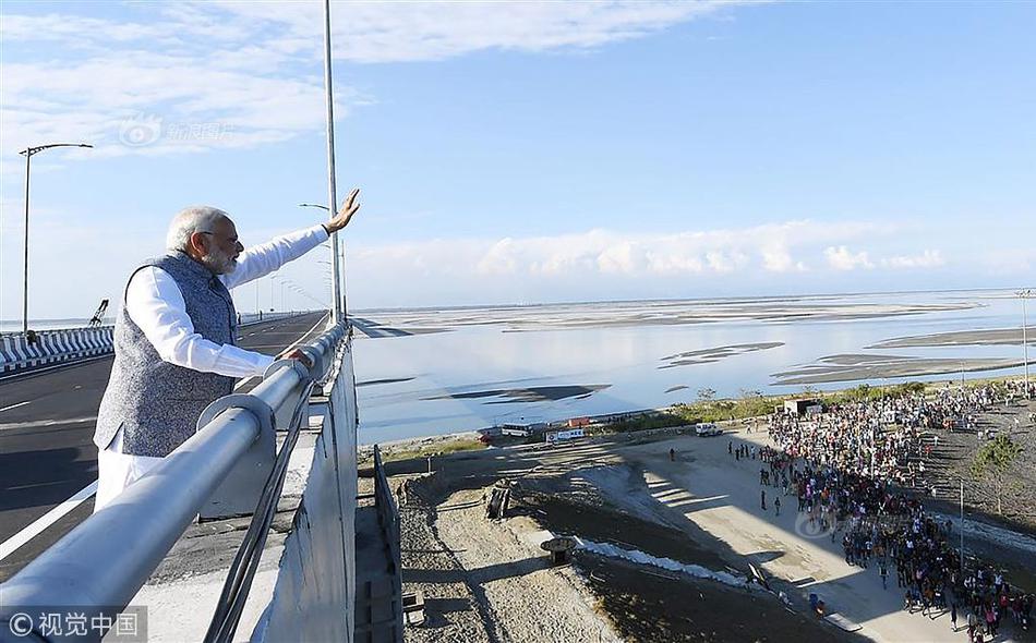 终极斗罗漫画百年漫画