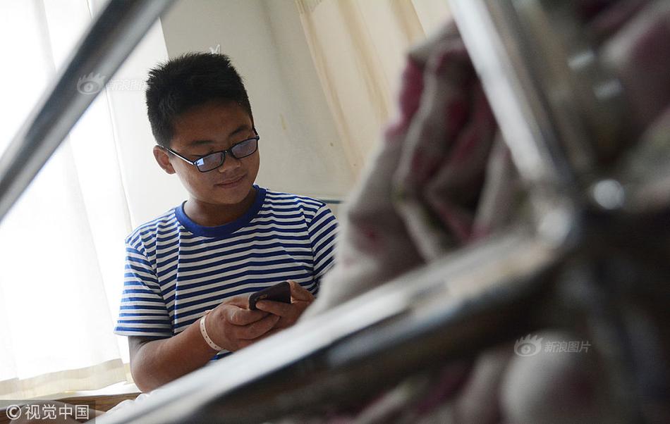 《海贼王第890集》在线观看