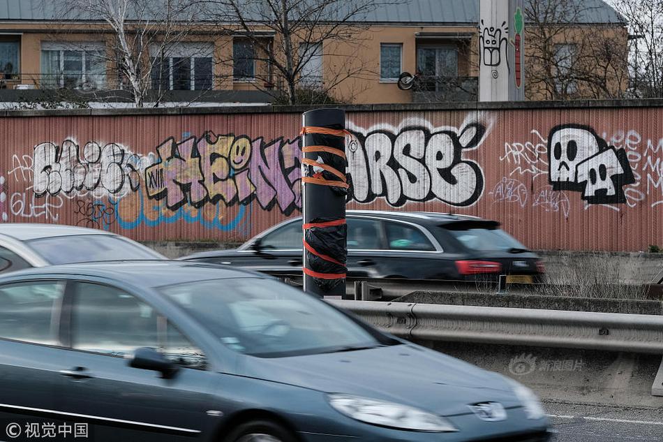 异世界搞笑冒险番为何吸引人？独特设定与反差角色是关键