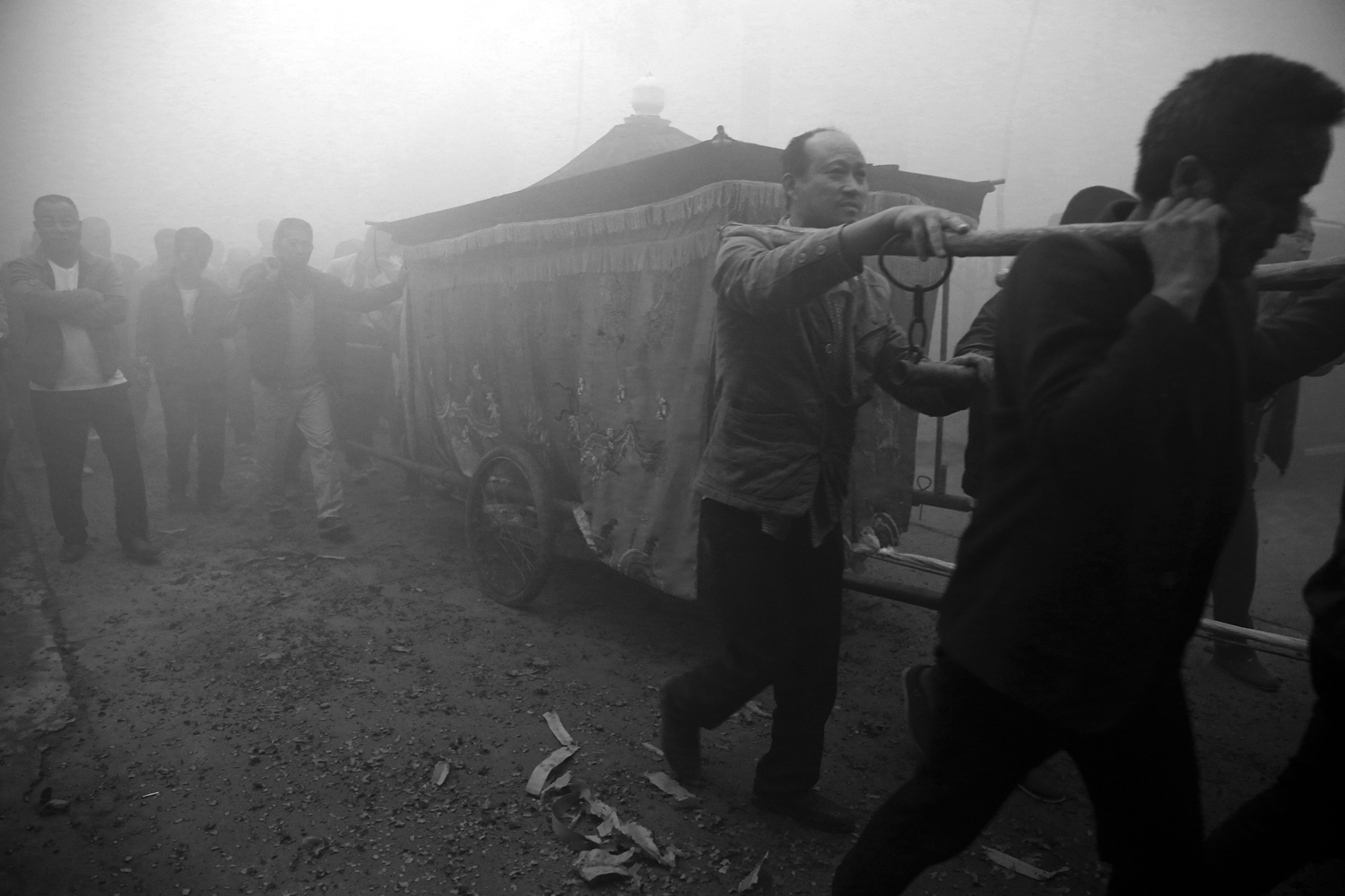 斗破苍穹老粉必看！正版免费观看渠道及支持正版的意义