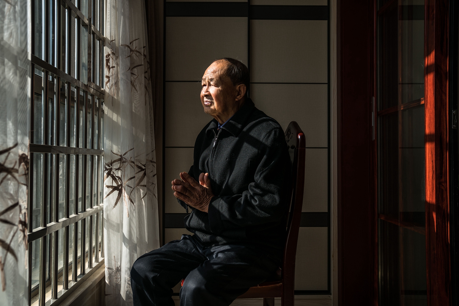 阅站漫画：资源丰富更新快，免费福利多，阅读体验超棒