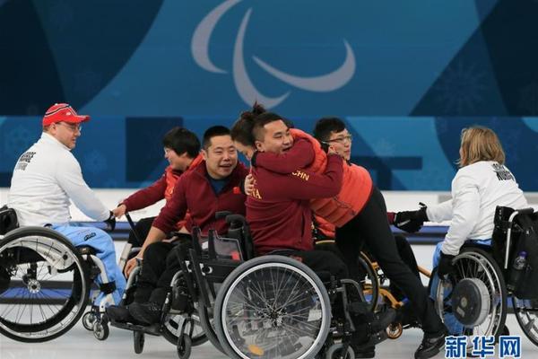 阅站漫画：资源丰富更新快，免费福利多，阅读体验超棒