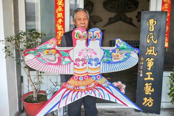 阅站漫画app最新版：免费搜索全网漫画，畅享多种便捷阅读体验